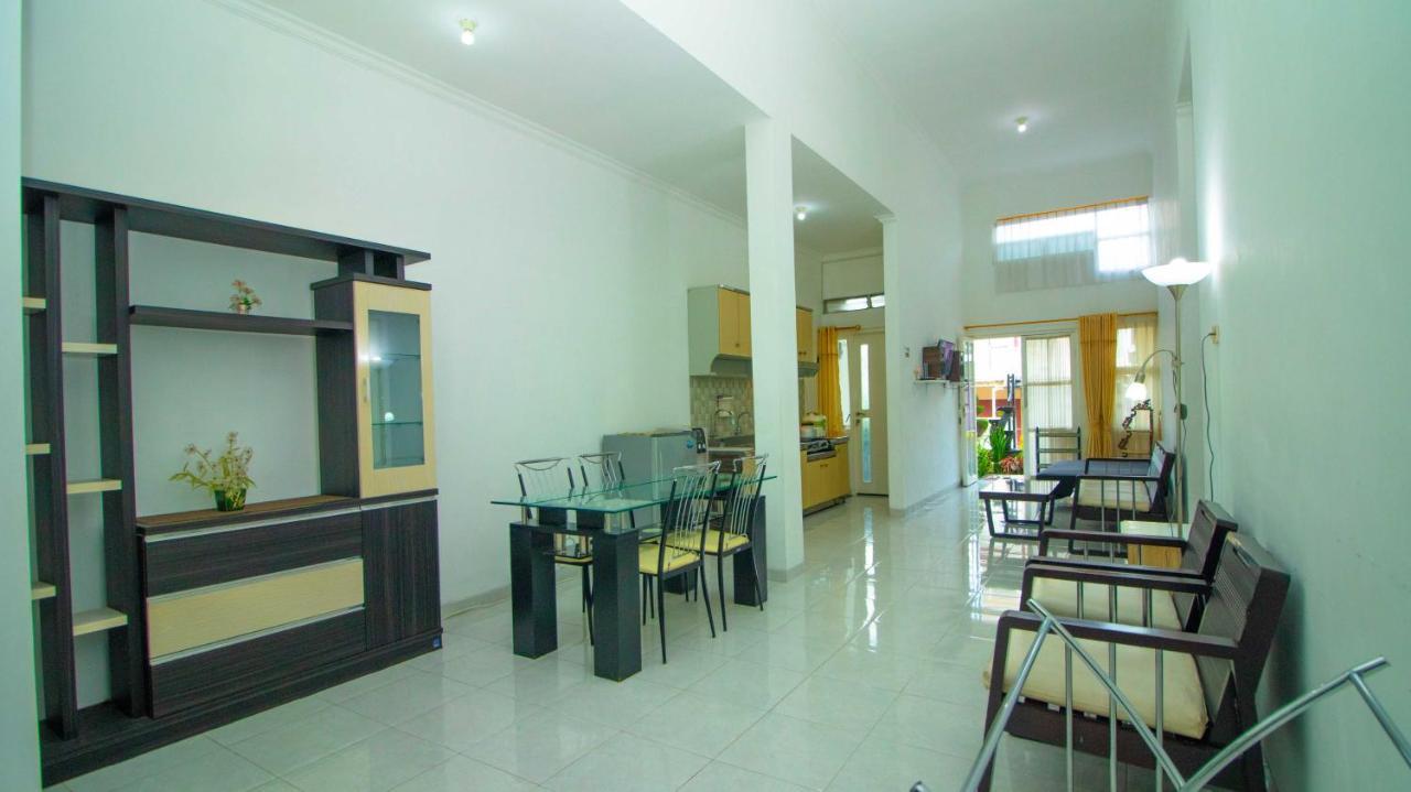Villa El Nino 5 Bedroom Dengan Rooftop Mountain View Batu  Luaran gambar