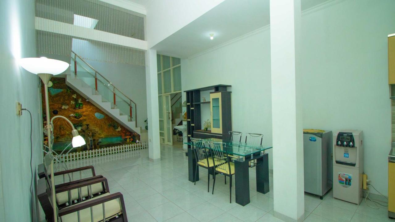 Villa El Nino 5 Bedroom Dengan Rooftop Mountain View Batu  Luaran gambar